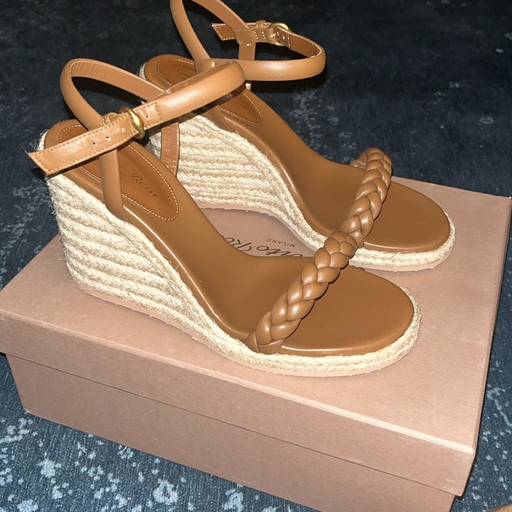 **NIB** Gianvito Rossi Cruz wedge. Size 40